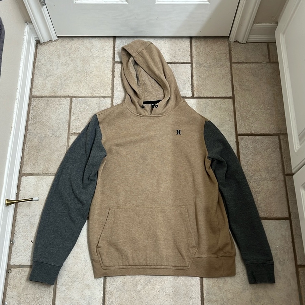 Hurley grey and cream hoodie